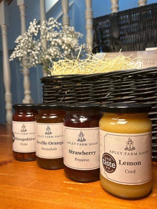 The Apley Estate Hamper - Image 2